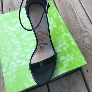 Sam Edelman Black Patent heels size 8